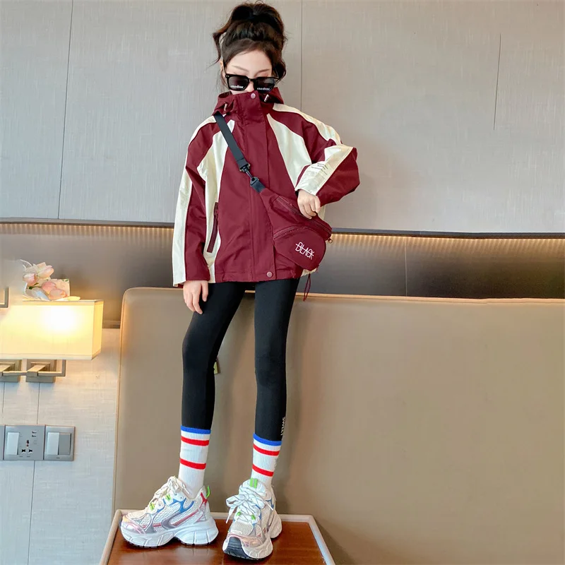 Girls' casual windproof jacket, spring and autumn styles, new trendy and stylish, mid size children's color blocked hooded jacke