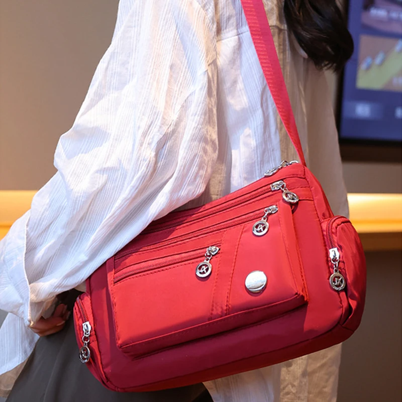 Große Kapazität Frauen Umhängetasche wasserdichte Tasche lässig Nylon Umhängetasche Geldbörse Handtasche leichte Reise Umhängetasche – Detail 17