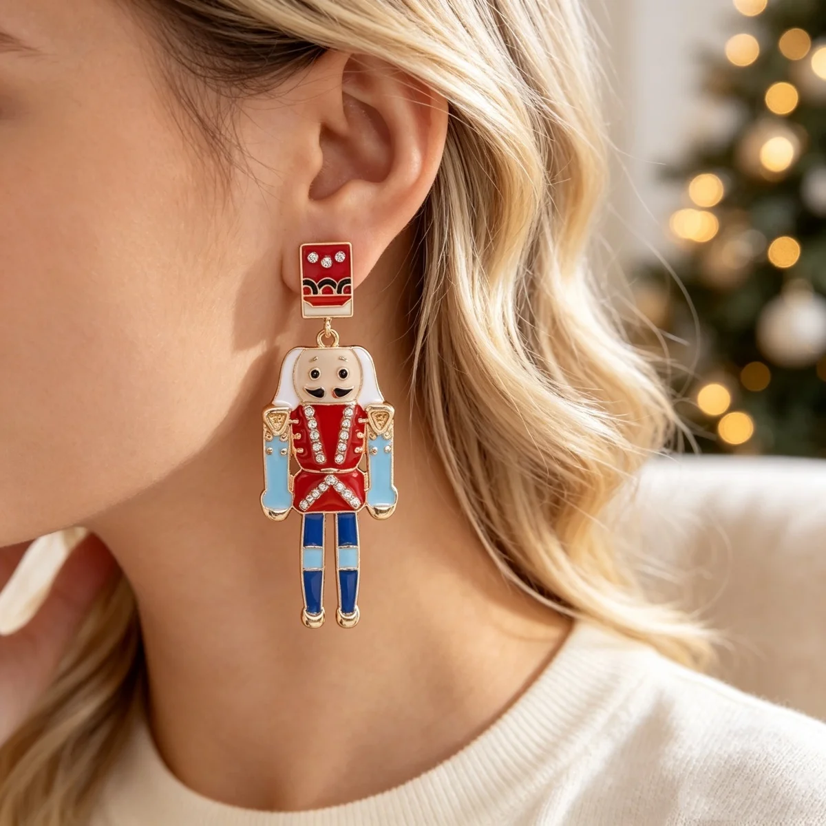 Weihnachtliche Strass-Ohrringe mit rotem und blauem Emaille-Nussknacker für Damen, niedliche, bunte, gestreifte, soldatenförmige Ohrringe, Schmuck. – Detail 6