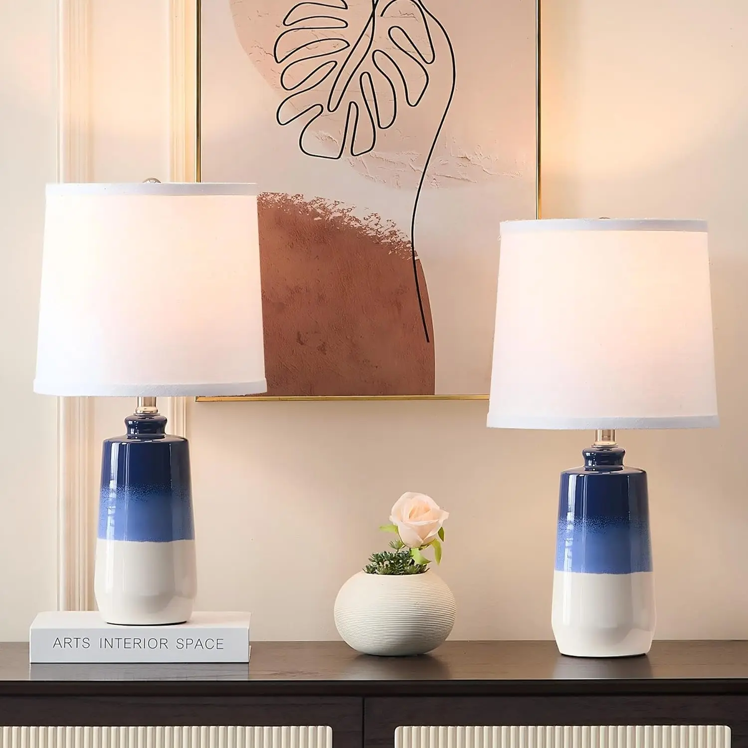 Ensemble de 2 lampes de Table en céramique bleue avec abat-jour en baril blanc pour table de chevet, salon, chambre à coucher, décor côtier