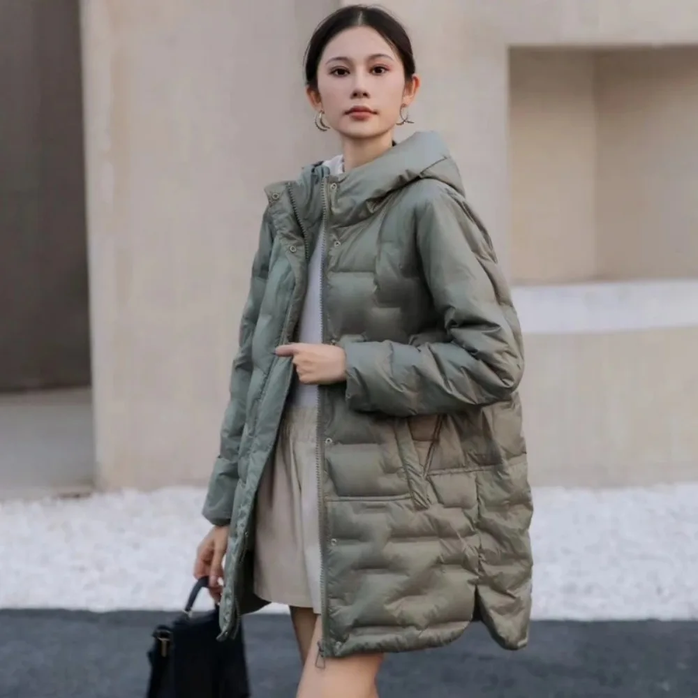 

2025 New Women's Jackets Autumn And Winter Warm Down Jacket Pressed Rubber Hooded Coat Light Slim Street Women's Parka Coat