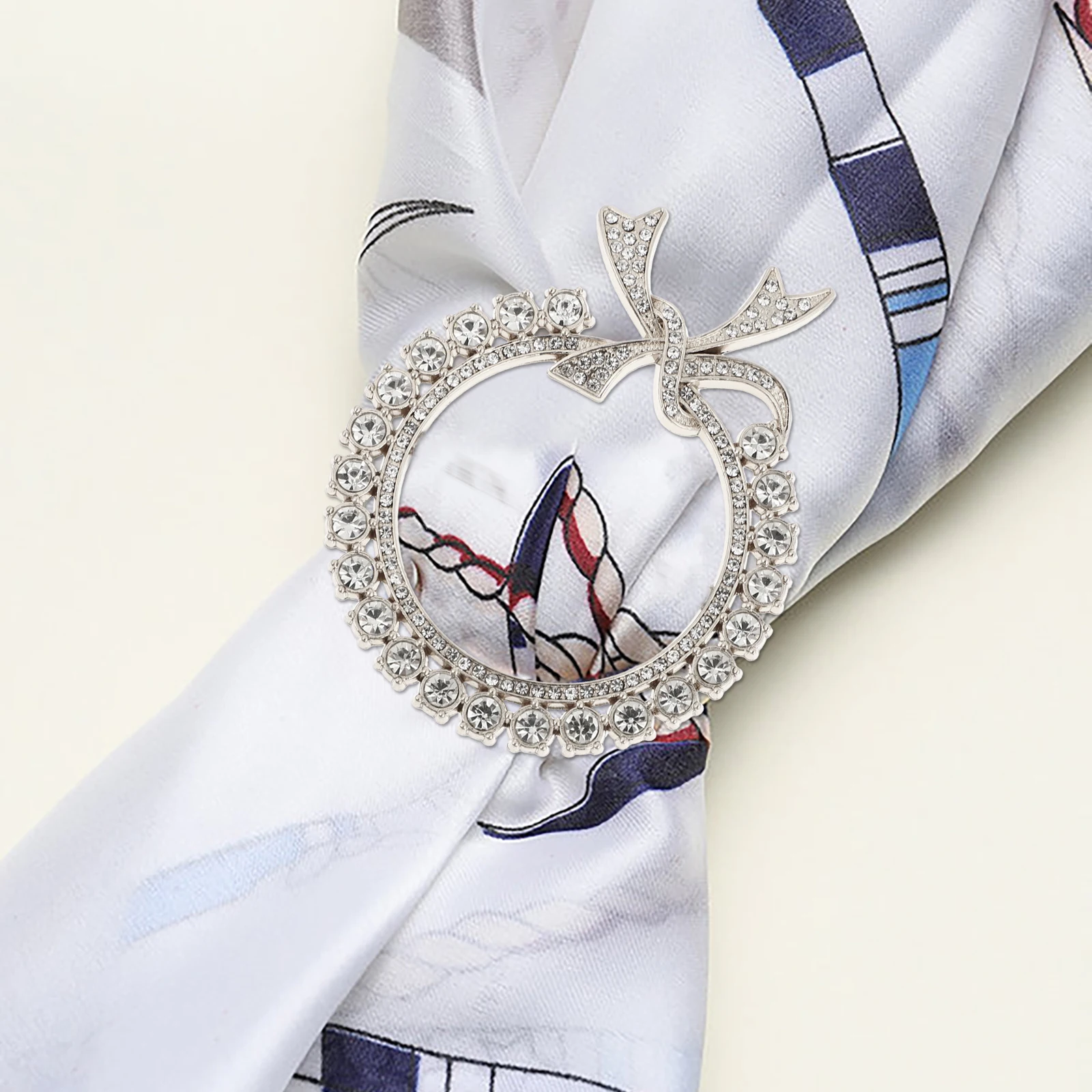 

2 pcs Metal Clothing Buckles Shiny Durable Brooch Pins For Scarves Shawls T-Shirts Decorative Clips Easy Use Fashion Dressing