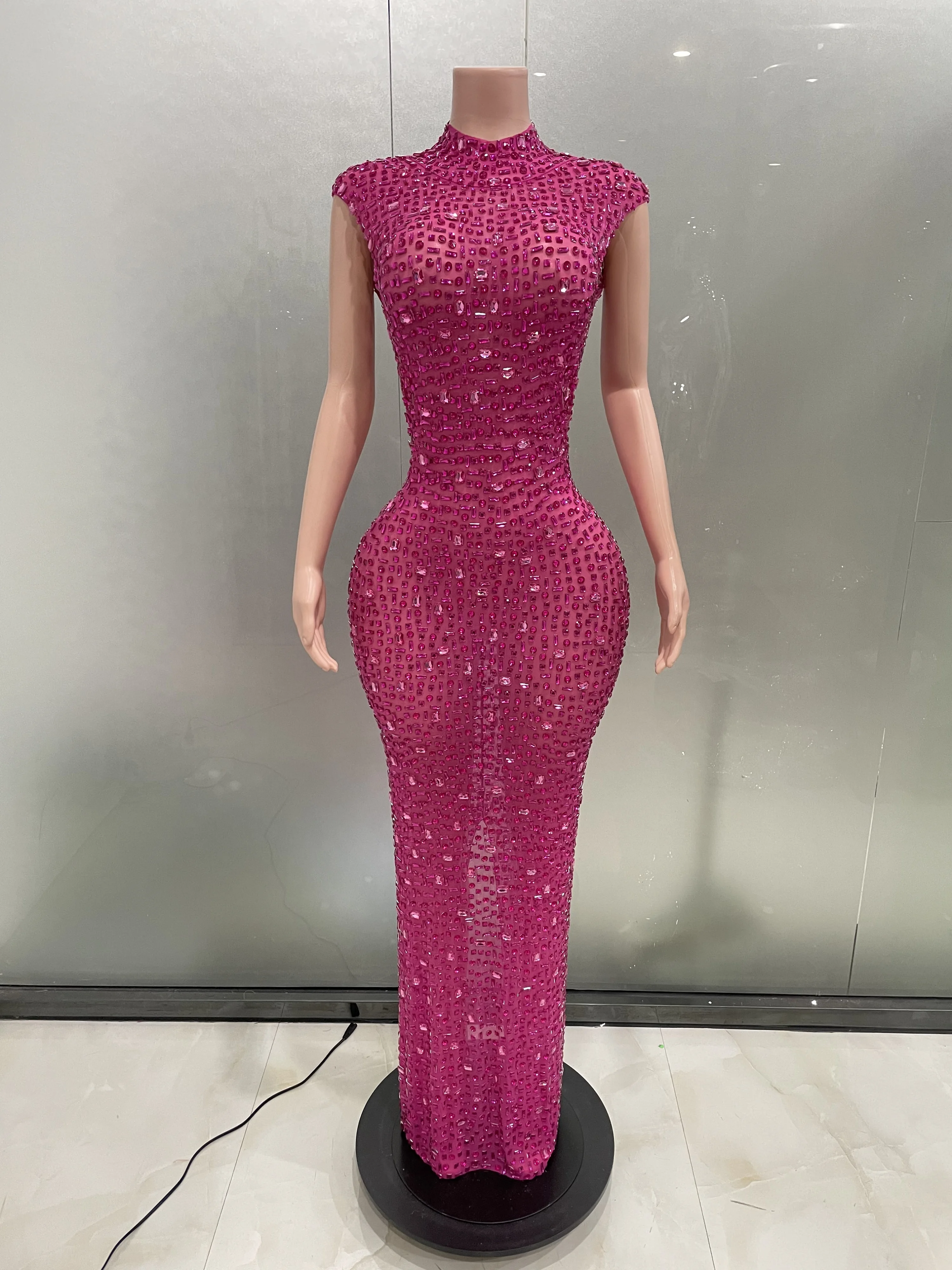 المرأة الفاخرة سباركلي الراين أكمام فستان طويل مثير شبكة احتفال مساء حفلة موسيقية عيد ميلاد فستان تبادل لاطلاق النار المغني تظهر ارتداء