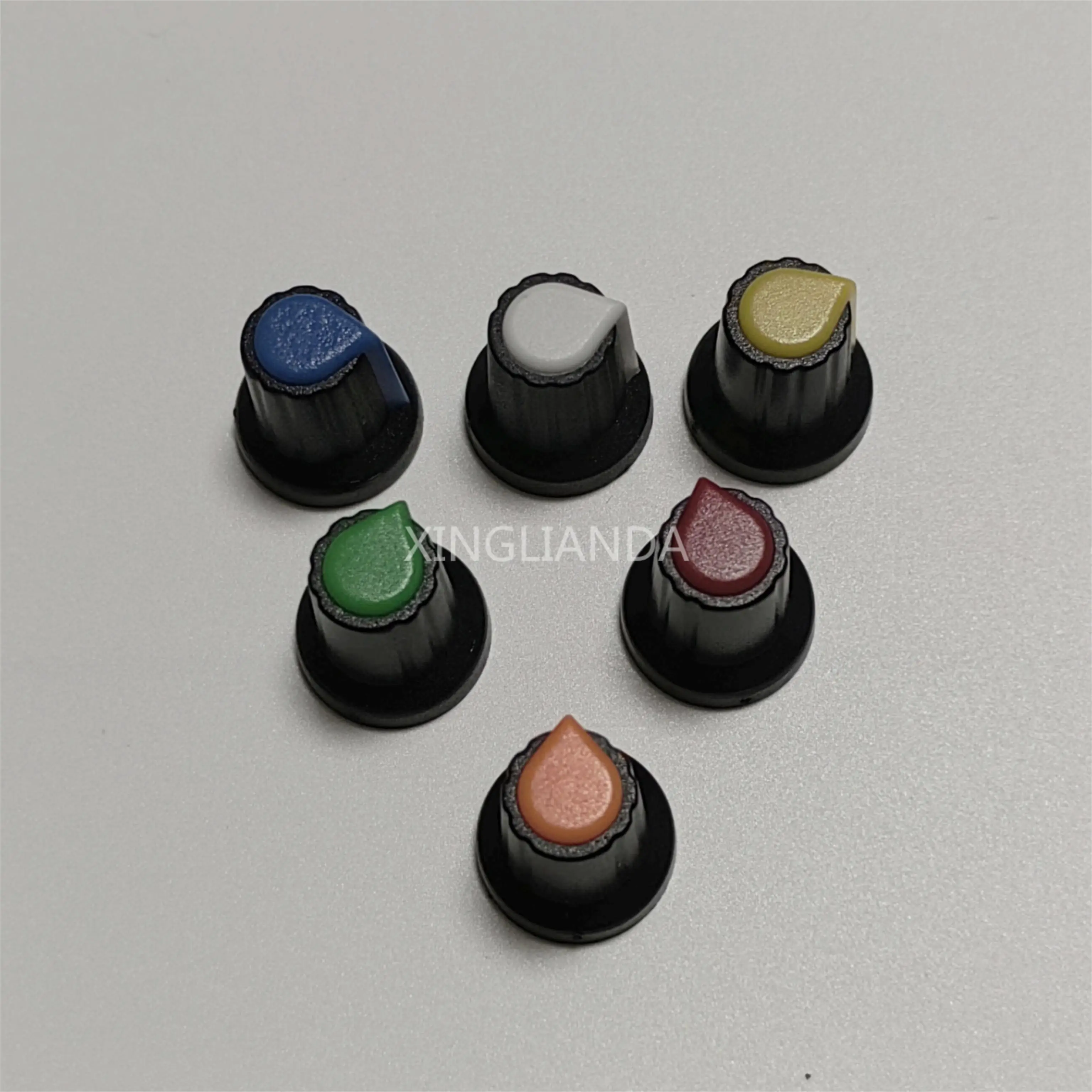 60PCS/Lot WH148 Potentiometer Switch knob Cap Plastic Knob Plum Handle 15X17mm AG2 Handle 6mm Black Red Yellow Orange White Blue