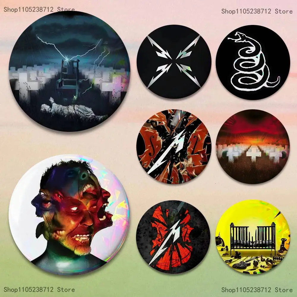 

M-MetallicaS R-Ride the Lightning Badge on Backpack Clothes decoration Tinplate Round Brooch Funny Custom Gifts for Friend