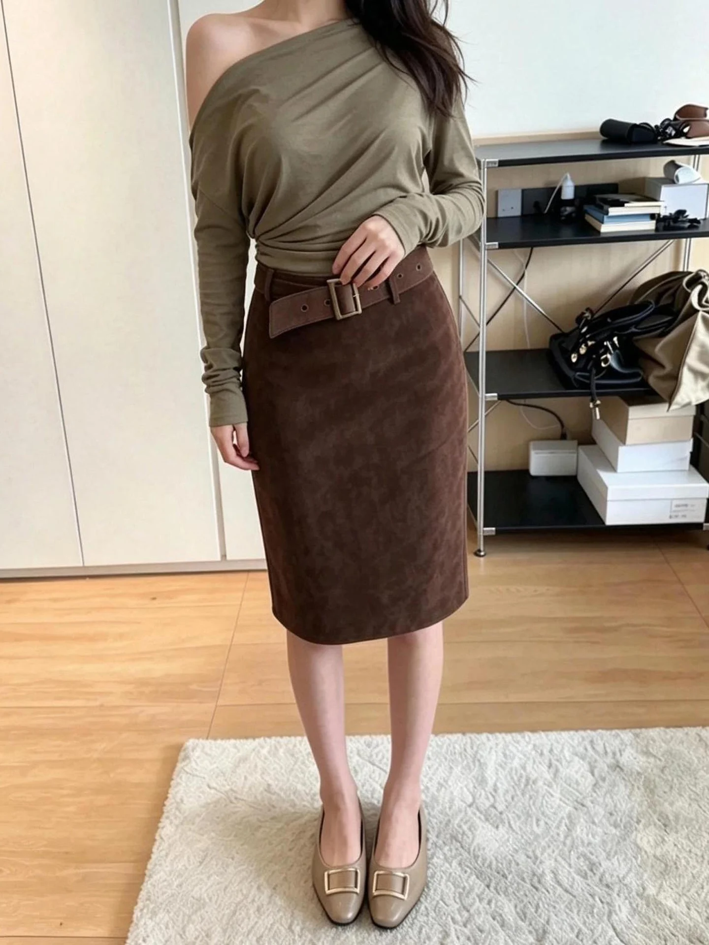 Retro Suede  Midi Skirt Women's Fashionable Korean Style Straight Leg High Waist Belted Back Split Zipper Closure Skirt