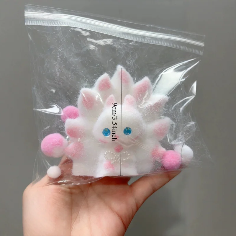 Jouet en peluche renard doux à presser, mignon renard à neuf queues, évent relaxant, soulagement du Stress, irritabilité, pincement, jouet à rebond lent, cadeaux