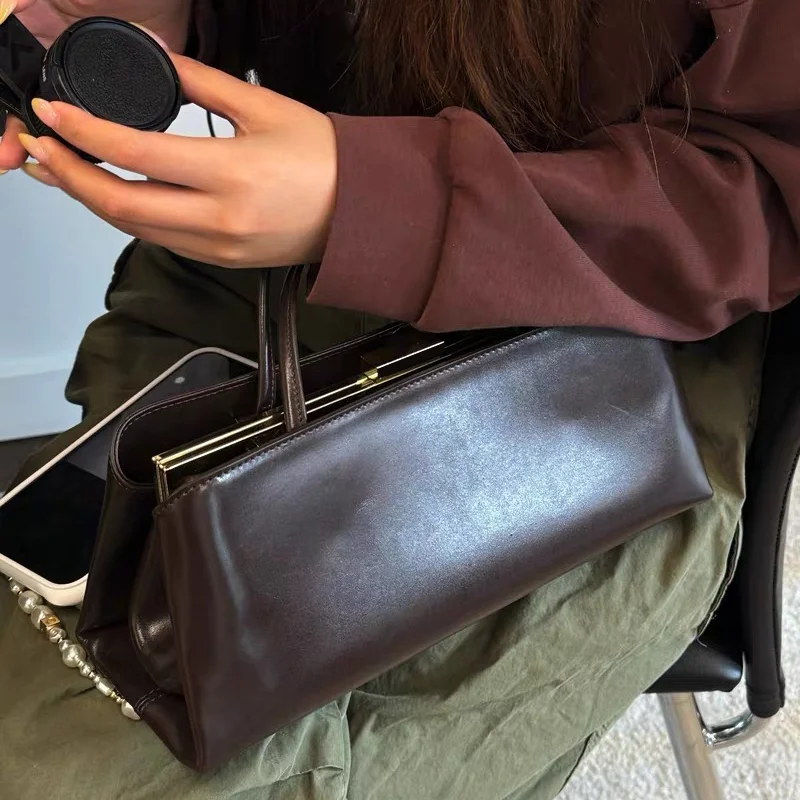 Thumbnail 4 - #55 Latest Baguette Bags Offers