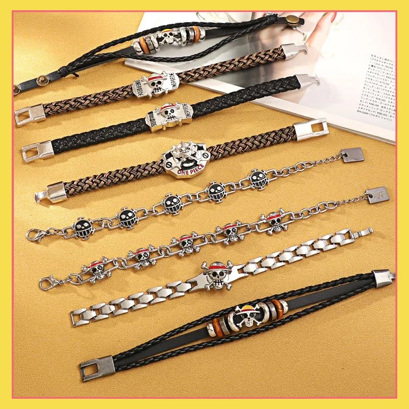 Explosive Anime One Piece Luffy Logo Bracelet, Straw Hat, One Piece Men and Women, Couple Bracelet, Metal Skull Retro Handpiece Gift