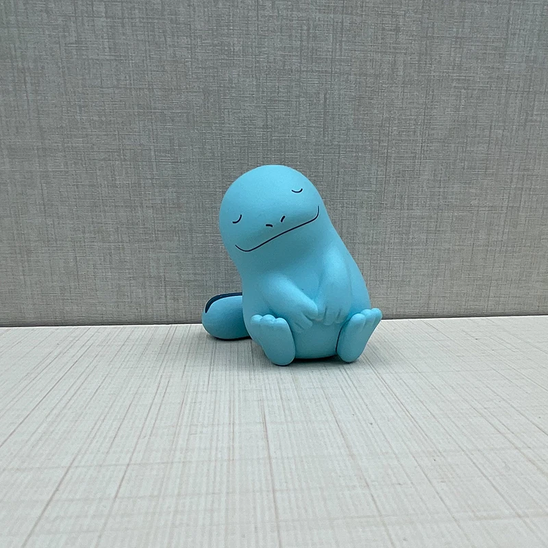 캡슐 장난감 어깨에 어깨 책상 장식품 찌르기 찌르기 피규어 어린이 파티를위한 애니메이션 선물 품목