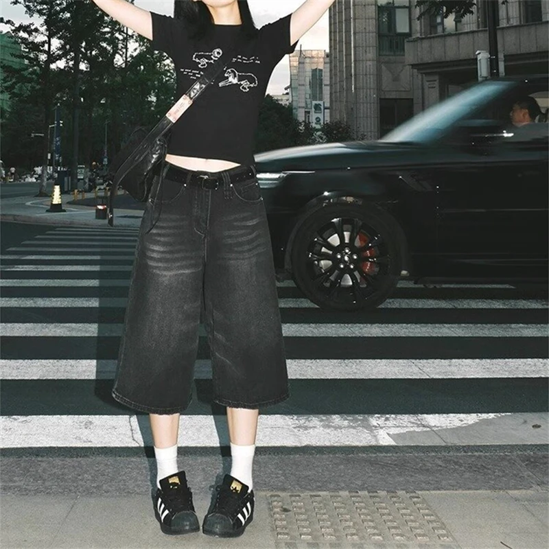Women's Minimalist Style Retro Straight Black Denim Shorts Female Trousers Cropped Jeans Cool Girl 90s Capris Calf-length Pants