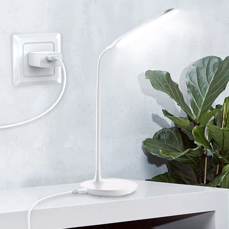 2023 New USB to for Dc 3.5mm .35mm 2A  for Dc Barrel  Power Cable USB LED Strip Lights Flashlight Charging Cord