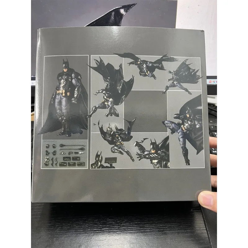 

Boxed New Anime Batman High quality gear joint movable Kawaii Figure PVC Model Toys Doll Ornament Gifts
