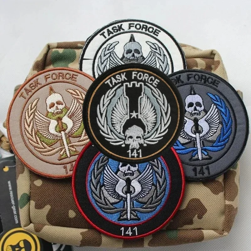 Tactical TASK FORCE 141 CODE Armband Call of Duty Skull Embroidered Hook&Loop Patches Military Morale Badge Backpack Stickers