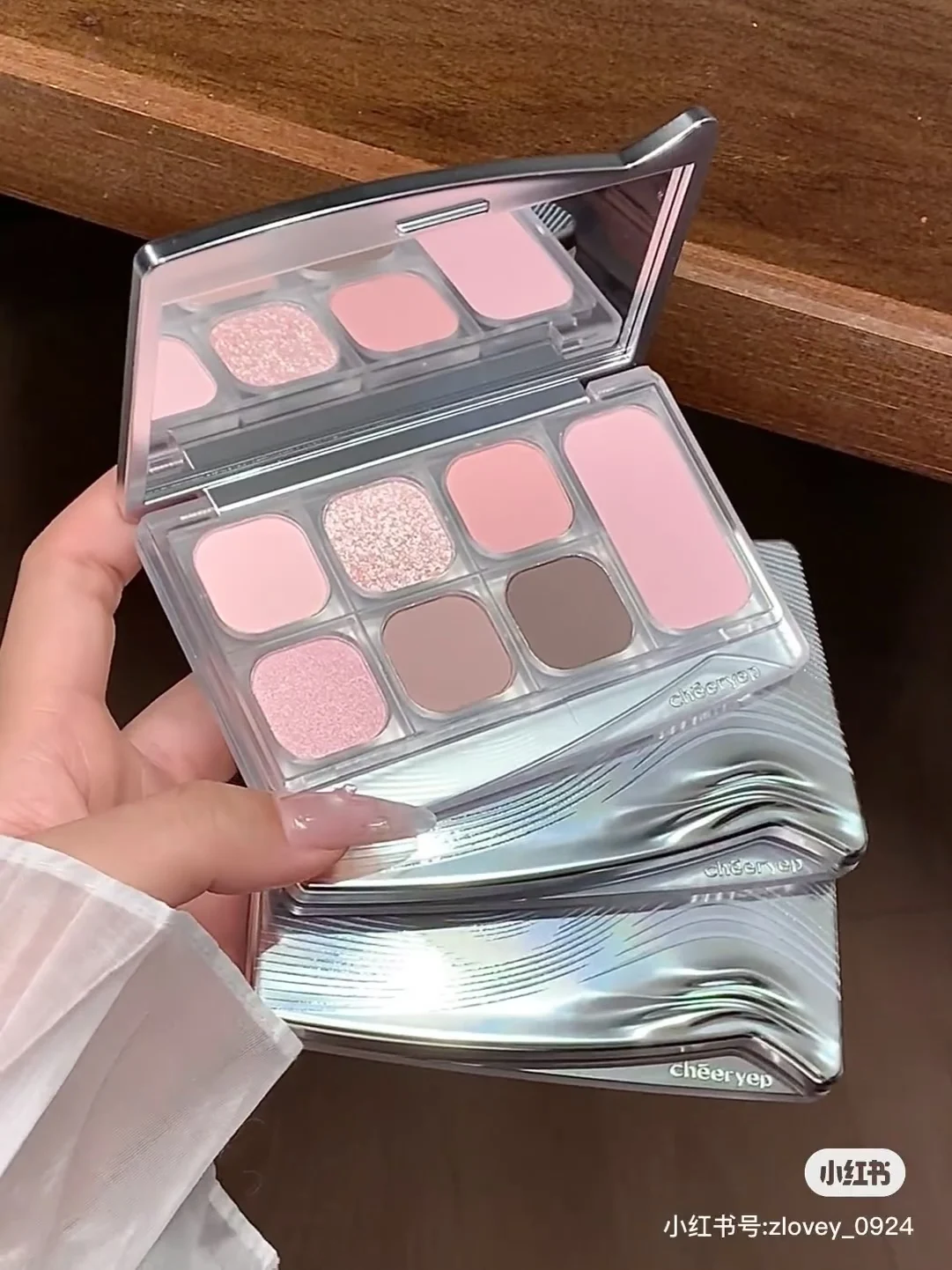 

Qian Yan Eyeshadow Facial Integrated Disc Eyeshadow High Gloss Trim Blush Matte Pearl Makeup