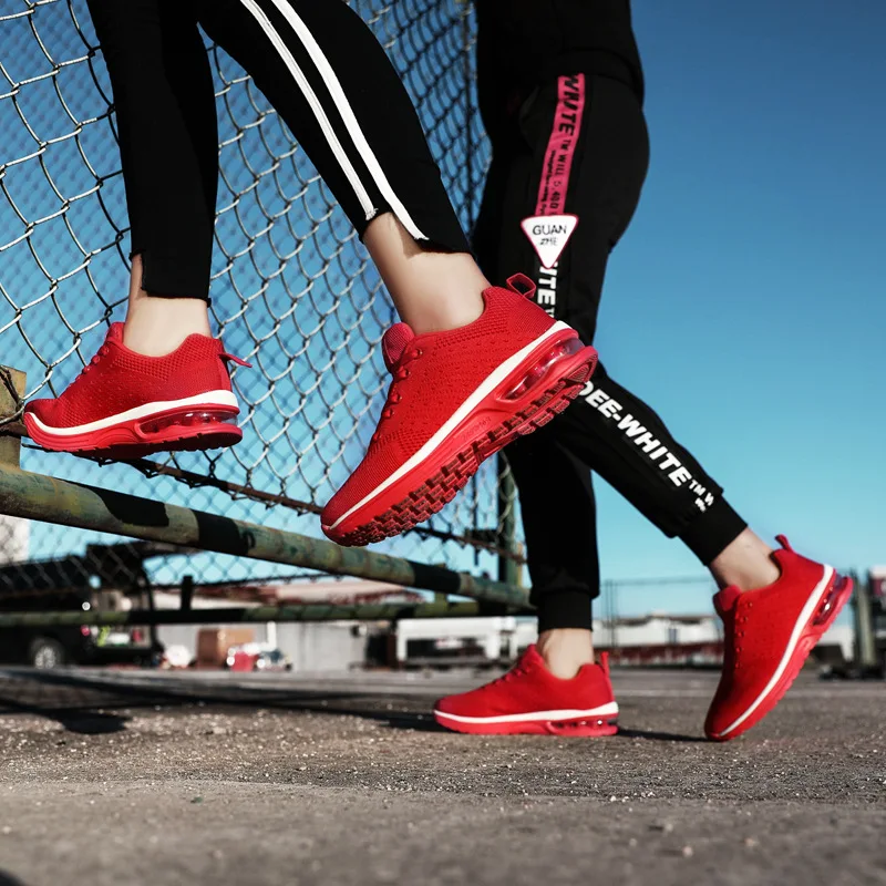 Zapatillas de deporte de malla transpirable para mujer, zapatos informales a la moda, color rojo y negro, Primavera, 2022