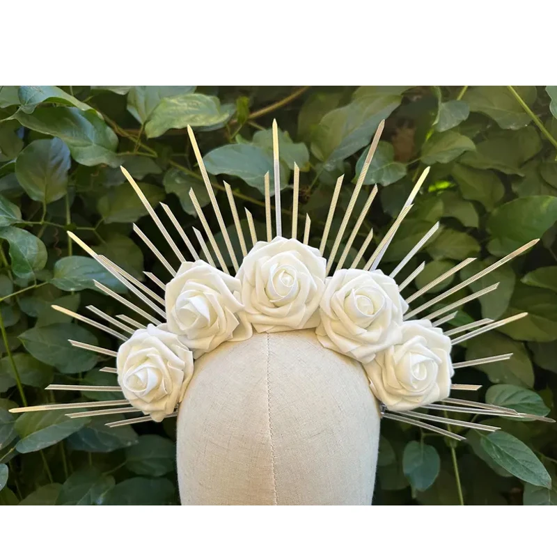 LIGHT UP Halo Crown Sunburst White Rose Hoofdband Zonnegodin LED Kroon Haarband Glow Hoofddeksel Party Haaraccessoires voor Vrouwen