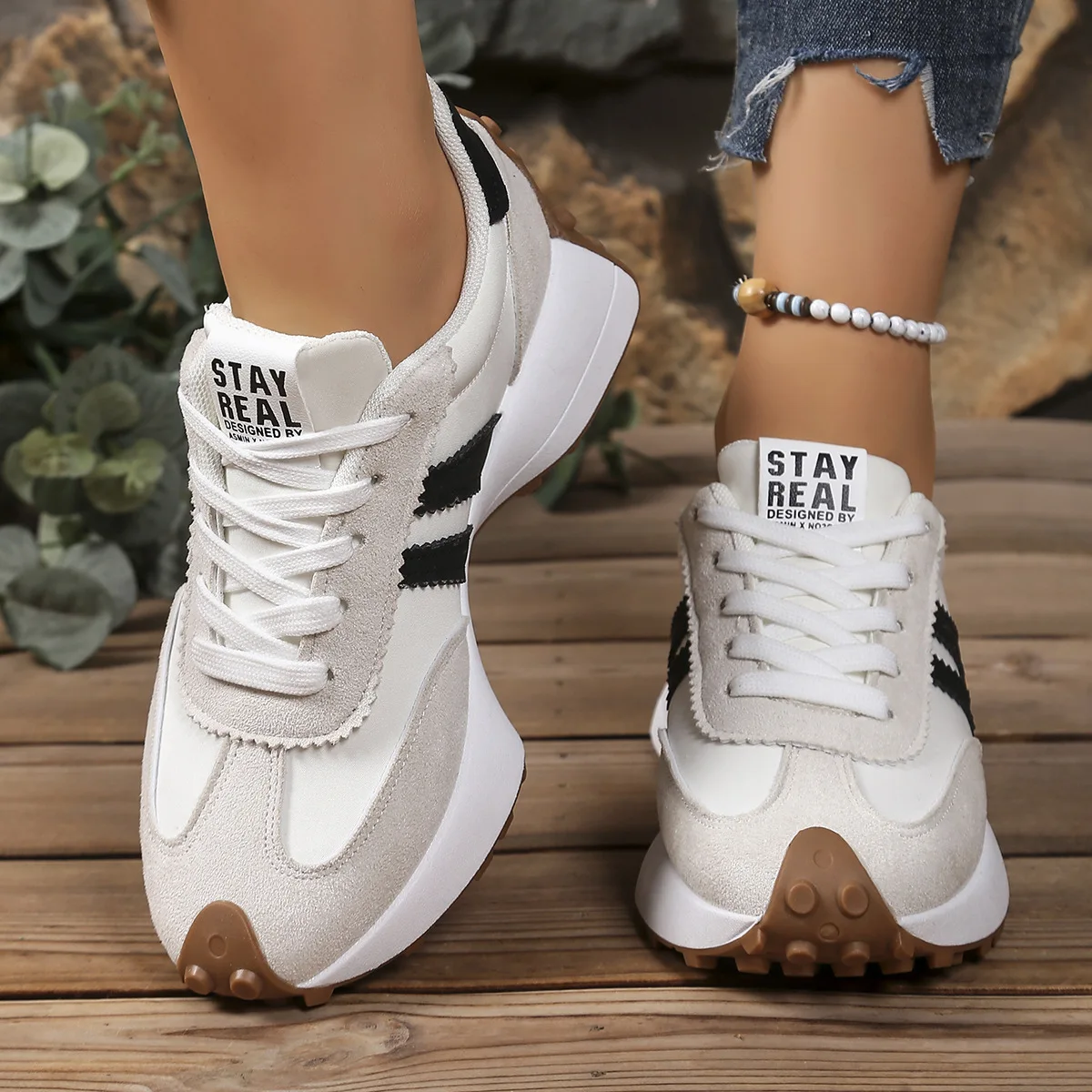 Zapatillas de deporte para papá para mujer, zapatos deportivos informales con parte inferior gruesa, tendencia de moda baja para estudiantes, cuero PU, primavera y otoño