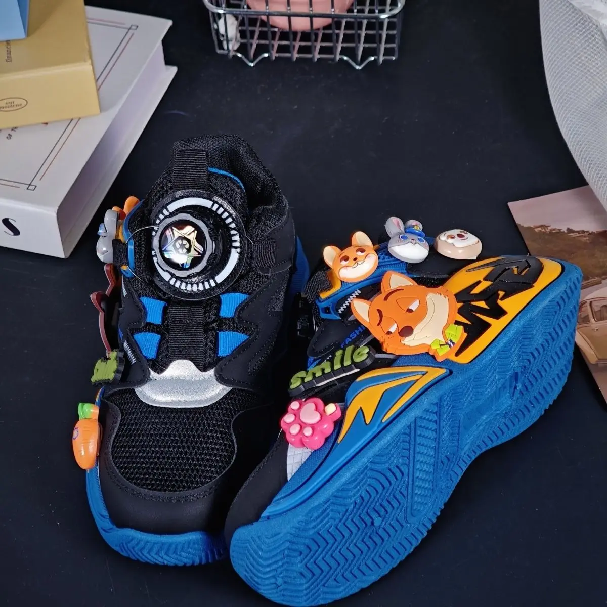 

Zootopia Boys Cartoon Rotating Button Kids Sneakers Mesh Breathable Wear-Resistant