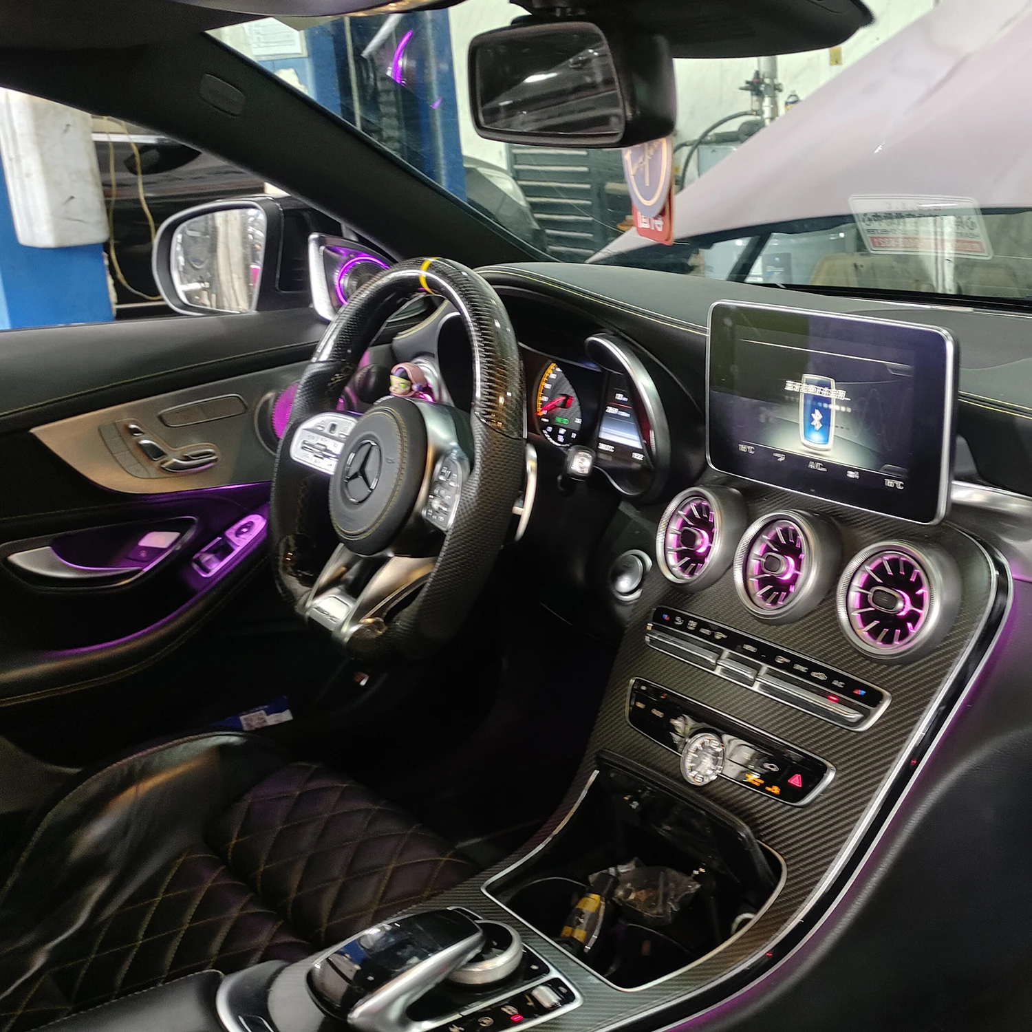 Auto Air Vent 64 Colors Ambient Light 4D Rotating Tweeter Speaker for Mercedes-Benz C-class W205 GLC X253 C43 C63 C260