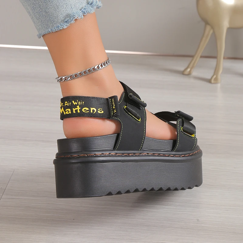 High Quality Ladies Shoes Buckle Strap Women\'s Sandals Party Sandals Women Round Toe Shoe Female Platform Sandal shark sandals