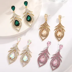 New in trend 2025 Women's earrings girls water droplet shaped luxury banquet jewellery color crystal earrings for women jewelry