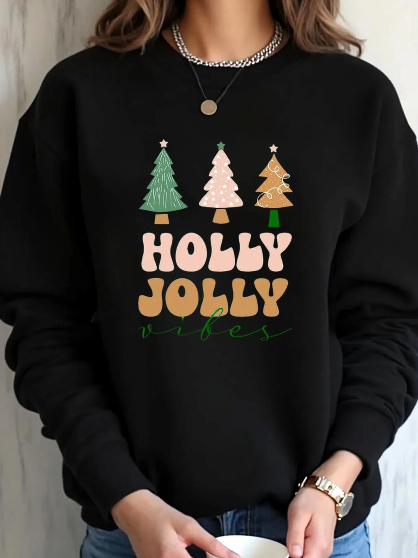 

Женская толстовка большого размера с рождественским принтом Holly Jolly Vibes Trees, верхняя одежда