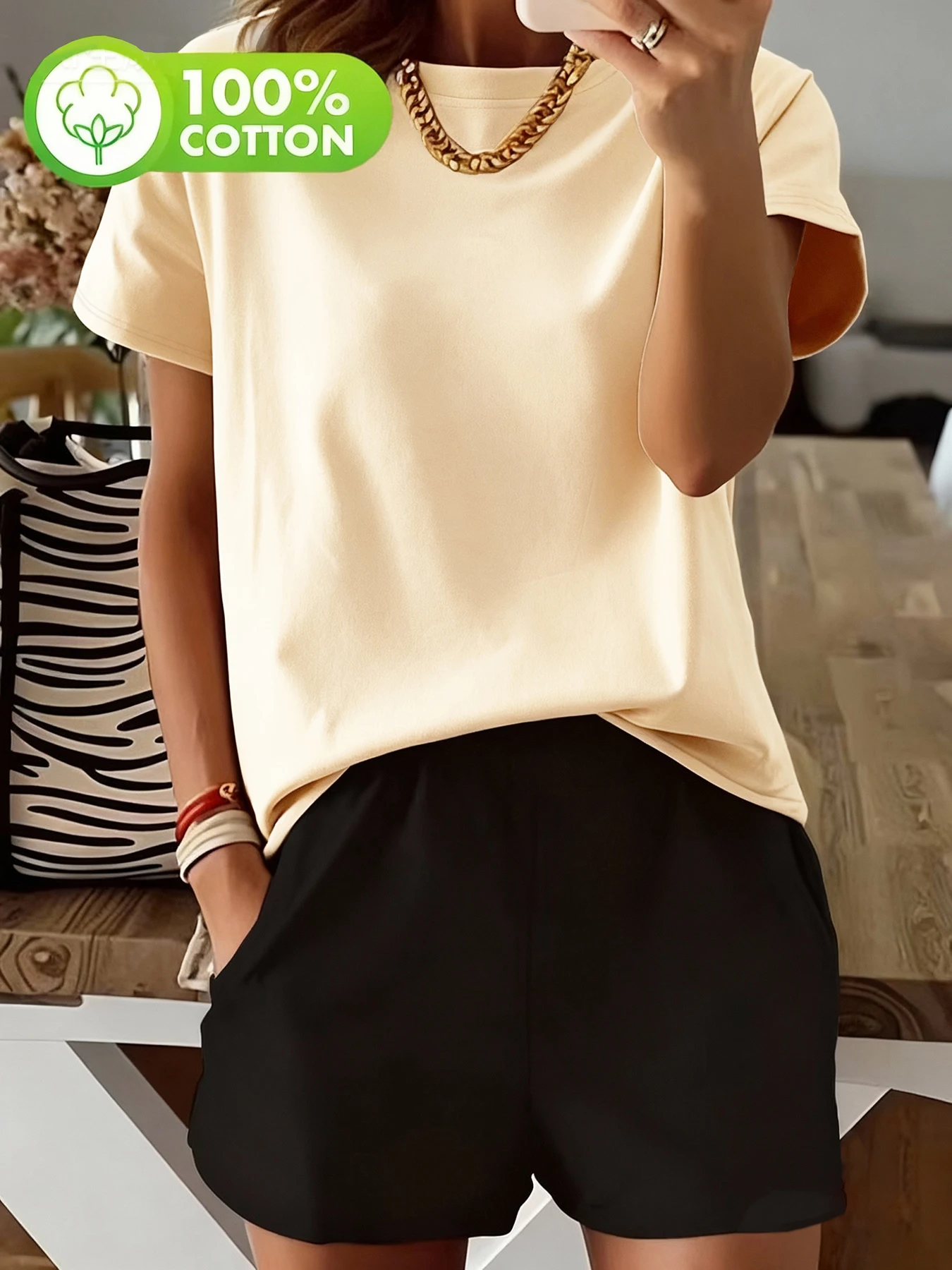 Personalized Street Style 100% Pure Cotton Loose Short-Sleeve Elastic Waist Shorts Set, Breathable, Sweat-Absorbent, Comfortable, Skin-Friendly, Suitable for Home, Casual Wear, Street Outings, Versatile Two-Piece Set, Women's Clothing