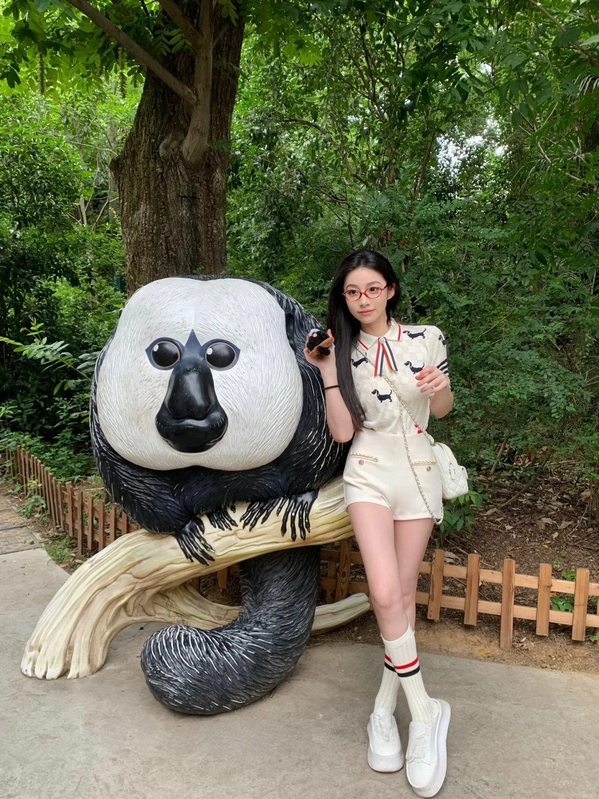 

SIMONA Белые шорты Cold Brew с высокой талией, утягивающие, с эффектом подтяжки бедер, удлиненные, с визуальным эффектом удлинения ног, для повседневной носки