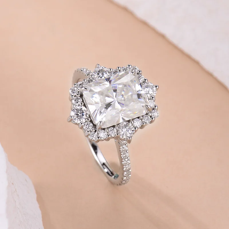 

4ct Radiant Real Moissanite Diamond Ring Super Luxury 100% S925 Thick Sterling Elegant Emerald Cut Exquisite Craftsmanship