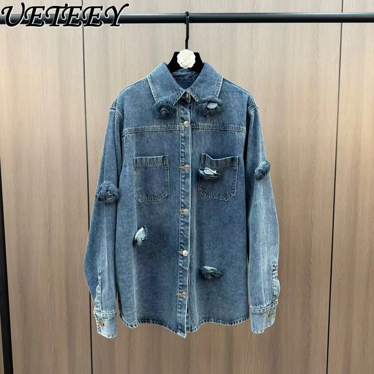 

2026 Spring New Turn-down Collar Long Sleeve 3D Rose Flower Pin Design Top French Casual Versatile Single-breasted Denim Shirt