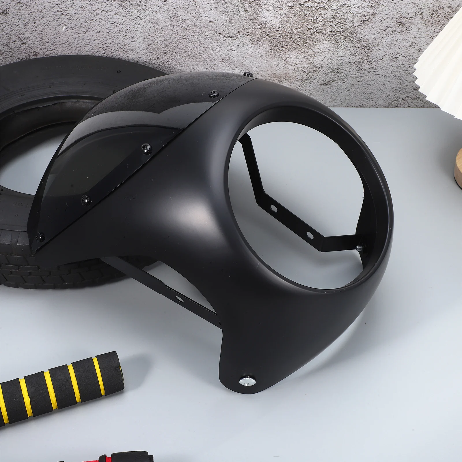 

1pc Motorcycle Windshield 7 Inch Universal Headlamp Guard Abs Wind Deflector For Motorbike Racer - Front Windscreen