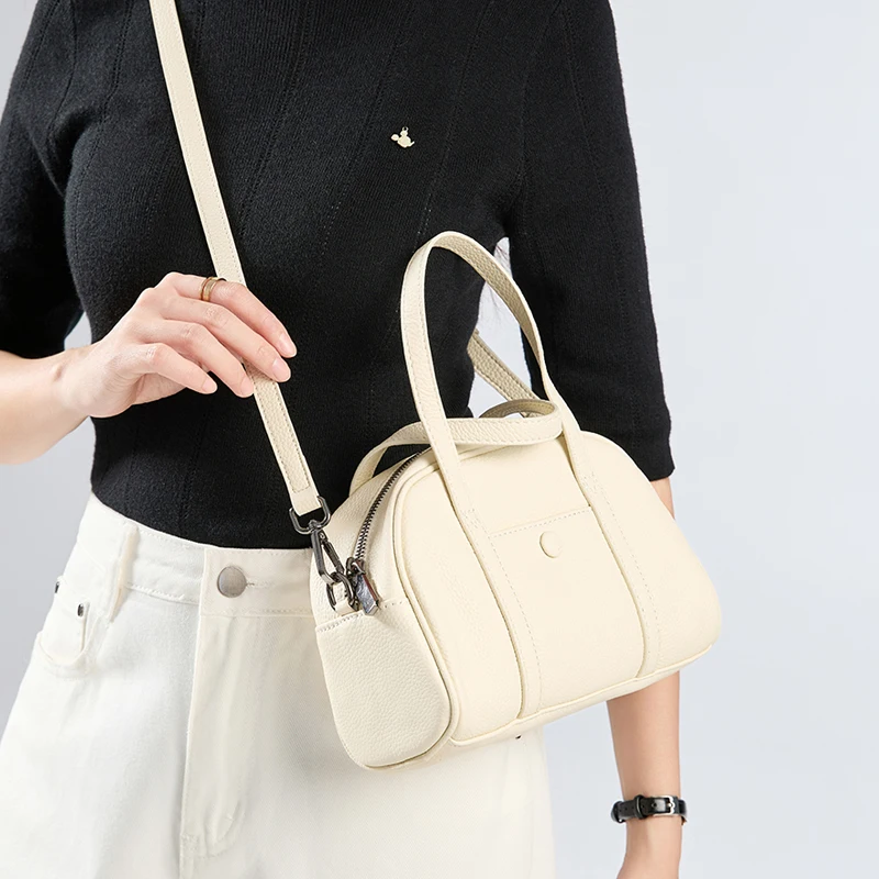 

Women's Natural Cow Leather Bag Female Retro Cowhide Crossbody Bags Ladies Large Capacity Shoulder Bag for Middle aged Women