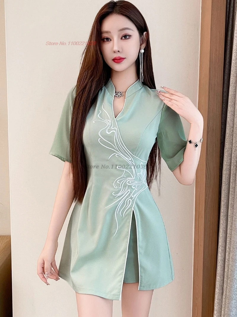 2025-chinois-sexy-discotheque-robe-banquet-club-qipao-traditionnel-fleur-broderie-cheongsam-robe-shorts-hotel-spa-robe-de-travail