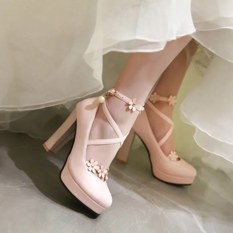 spring and autumn New styles fashion Round head high-heeled Women\'s Shoes Sweet flower Buckle Thick heel Women Shoes size 33-43