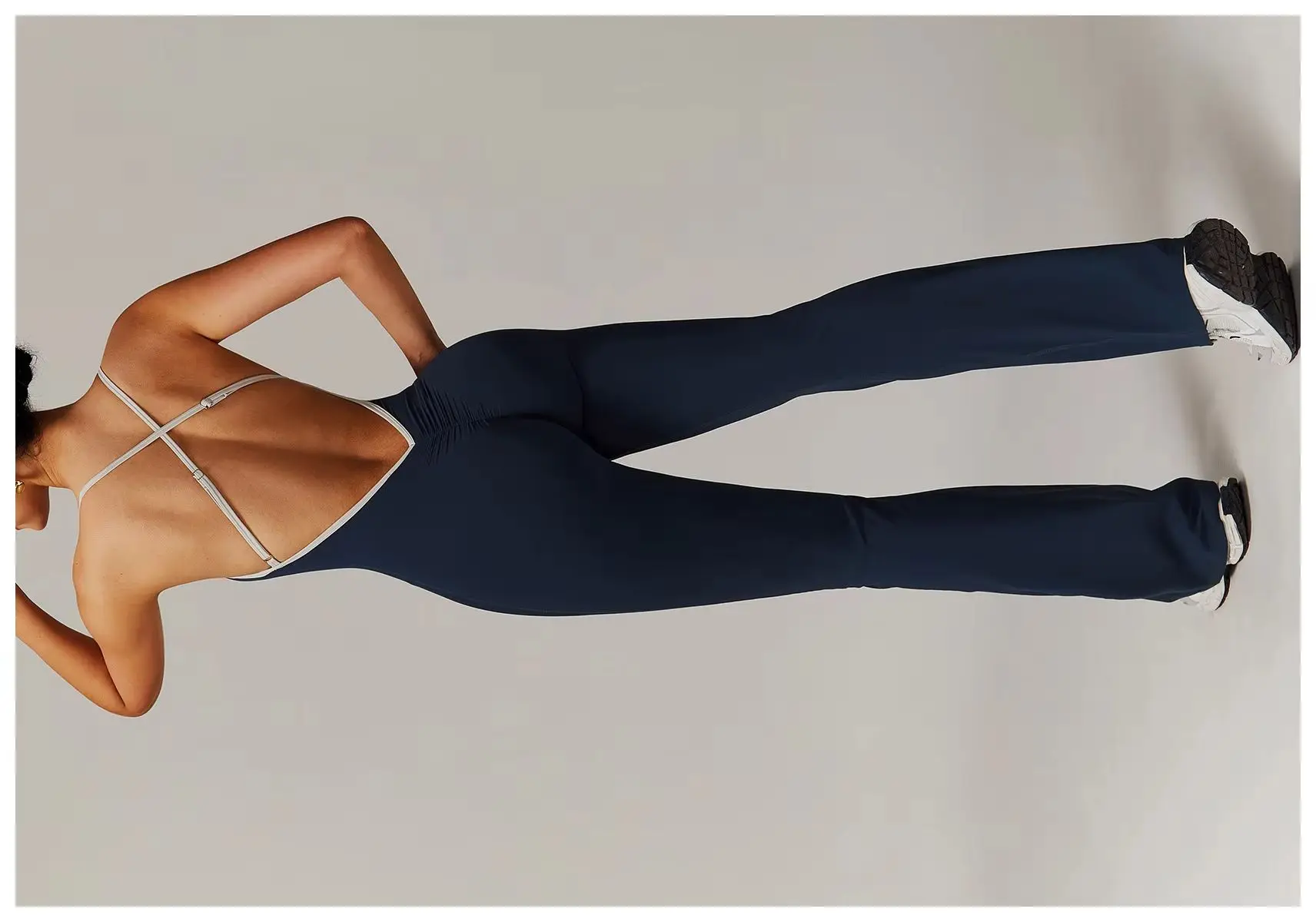 DINGPAI Women Contrast Trim Strap Yoga Jumpsuit Flare Leg One Piece Workout Bodysuit Tummy Control Gym Fitness Romper Activewear