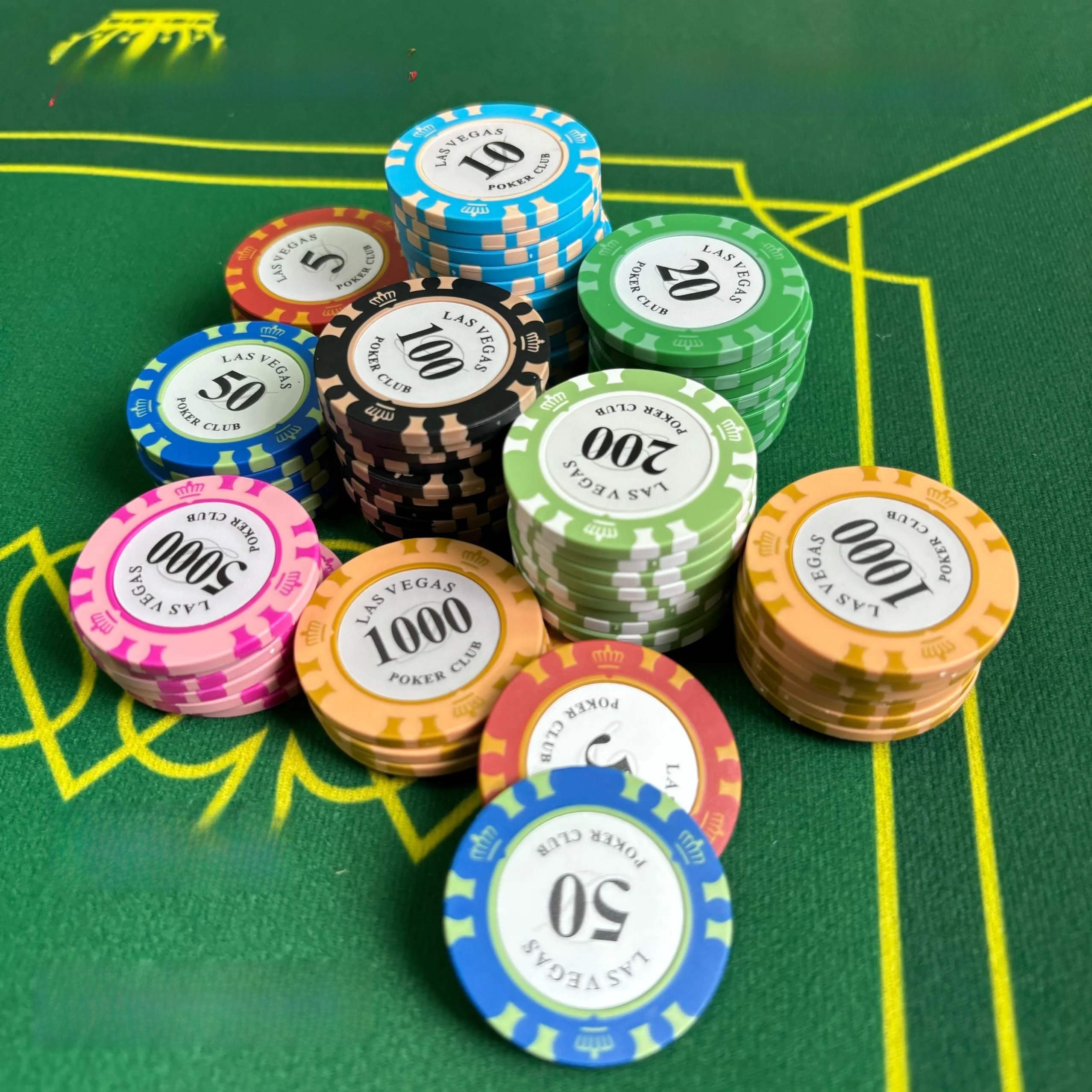 ポーカーテーブル トップ カップホルダー付き カジノ テキサスホールデム 10人 ホールデムサイコロ 240*120CM ポーカーテーブル トップ カップホルダー付き カジノ テキサスホールデム 10人 ホールデムサイコロ カジノ用品 240