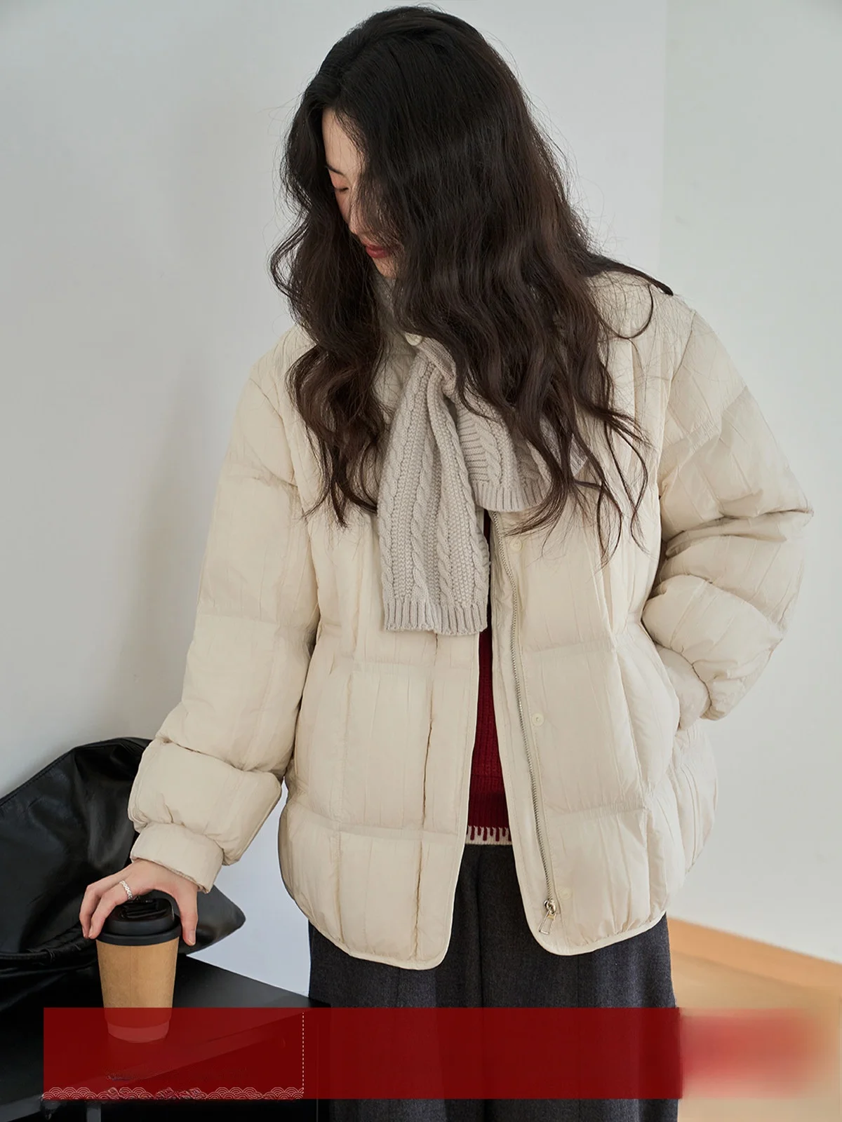 

Утепленная белая пуховая куртка MoZa на молнии, свободного кроя, женская, короткая, для повседневной носки, в корейском стиле, зимняя новинка