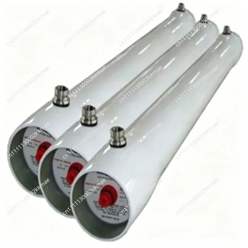 One 4040/8040 fiberglass membrane shell for seawater use