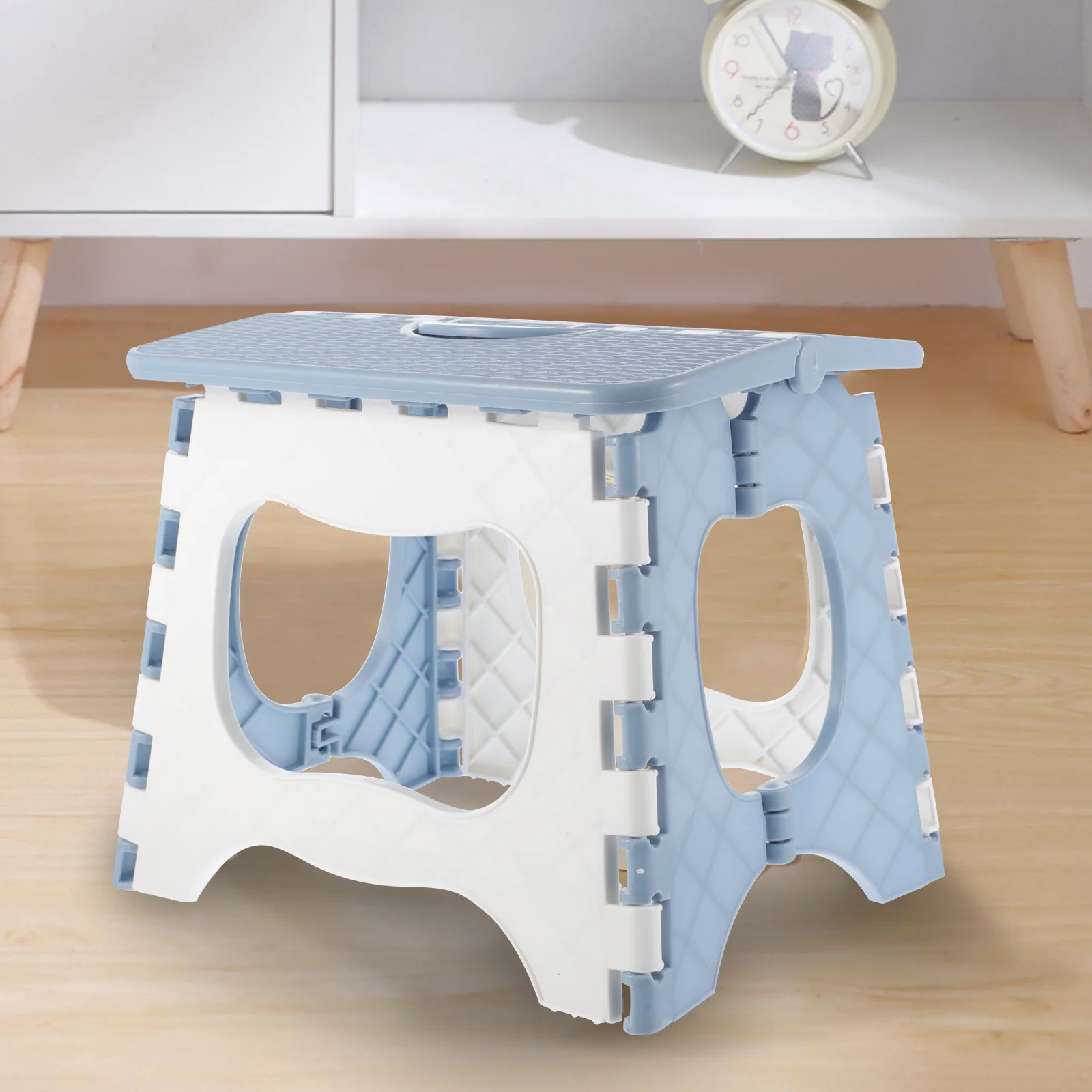 

Portable Folding Stool Plastic Kids Adults Kitchen Bathroom Garden Camping Fishing Outdoor Step Stools FoldableSeats
