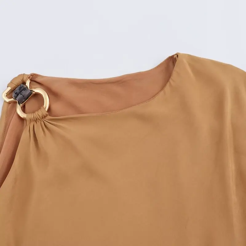 فستان أنيق من الساتان والحرير ميدي تصميم عصري للسيدات وصل حديثًا للخريف قطعة واحدة نمط رائع مواد أخرى 00%