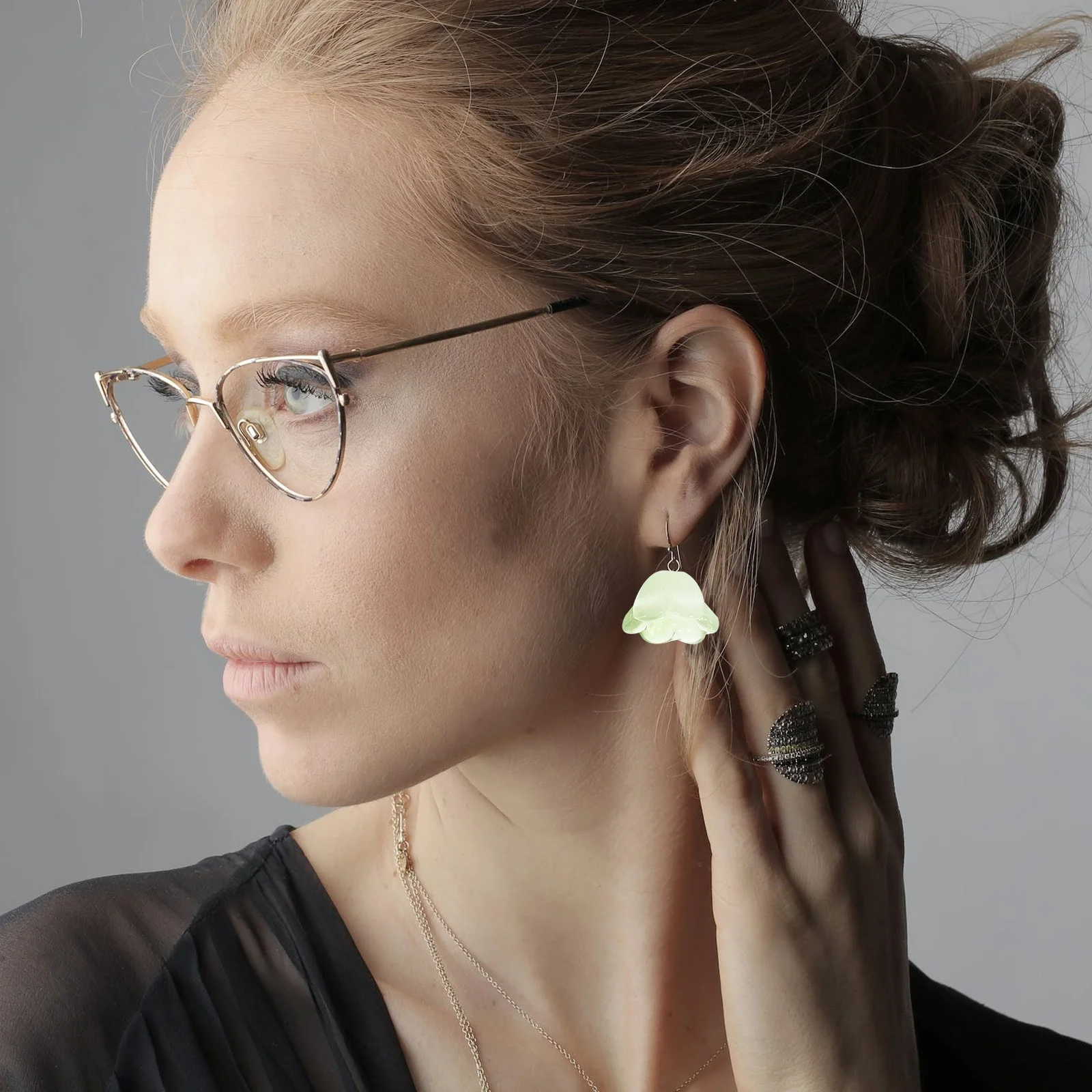 

60 Pcs Flower Hat Jewelry Charms Stringed Beads Necklace Pendant Glass for Bracelets