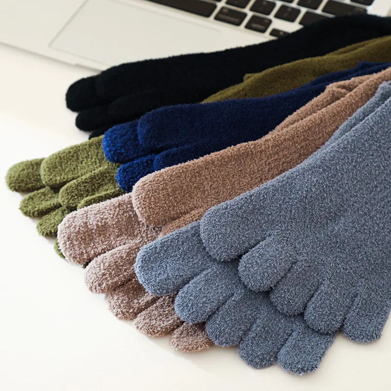 3 Pairs Large Man Thick Winter Thermal Socks with Toes Long Coral Fleece Fluffy Cozy Comfortable Cold-proof Warm Toe Socks Gift