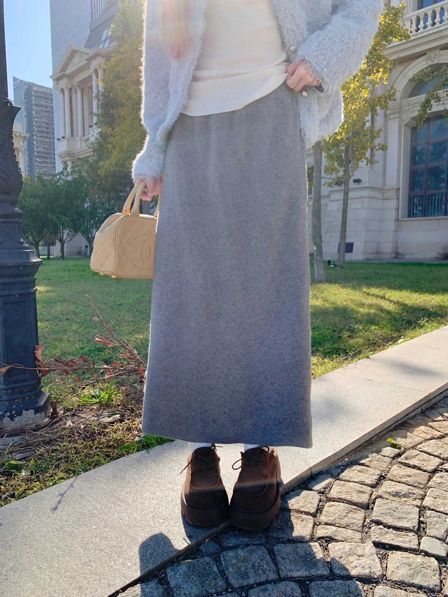 

CheeseBunny Knitted A-Line Midi Skirt Women's Casual Straight Cut Slimming Long Skirt Gentle Sle High Waist Spring 2026