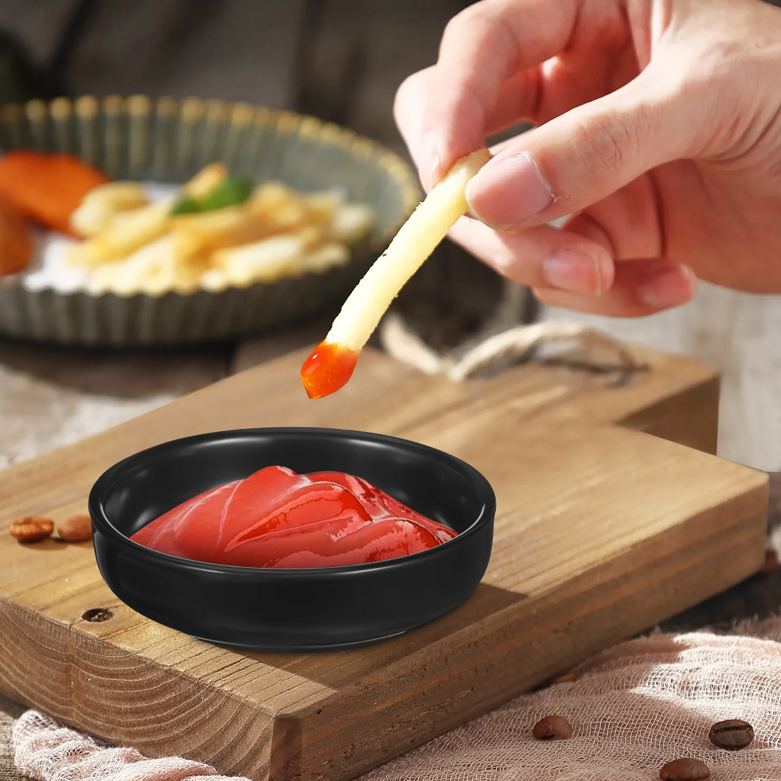

6Pcs Japanese Ceramic Dipping Sauce Dishes Round Small Plates for Sushi Side Dishes Appetizers and Sauces Cute Ceramic Plates