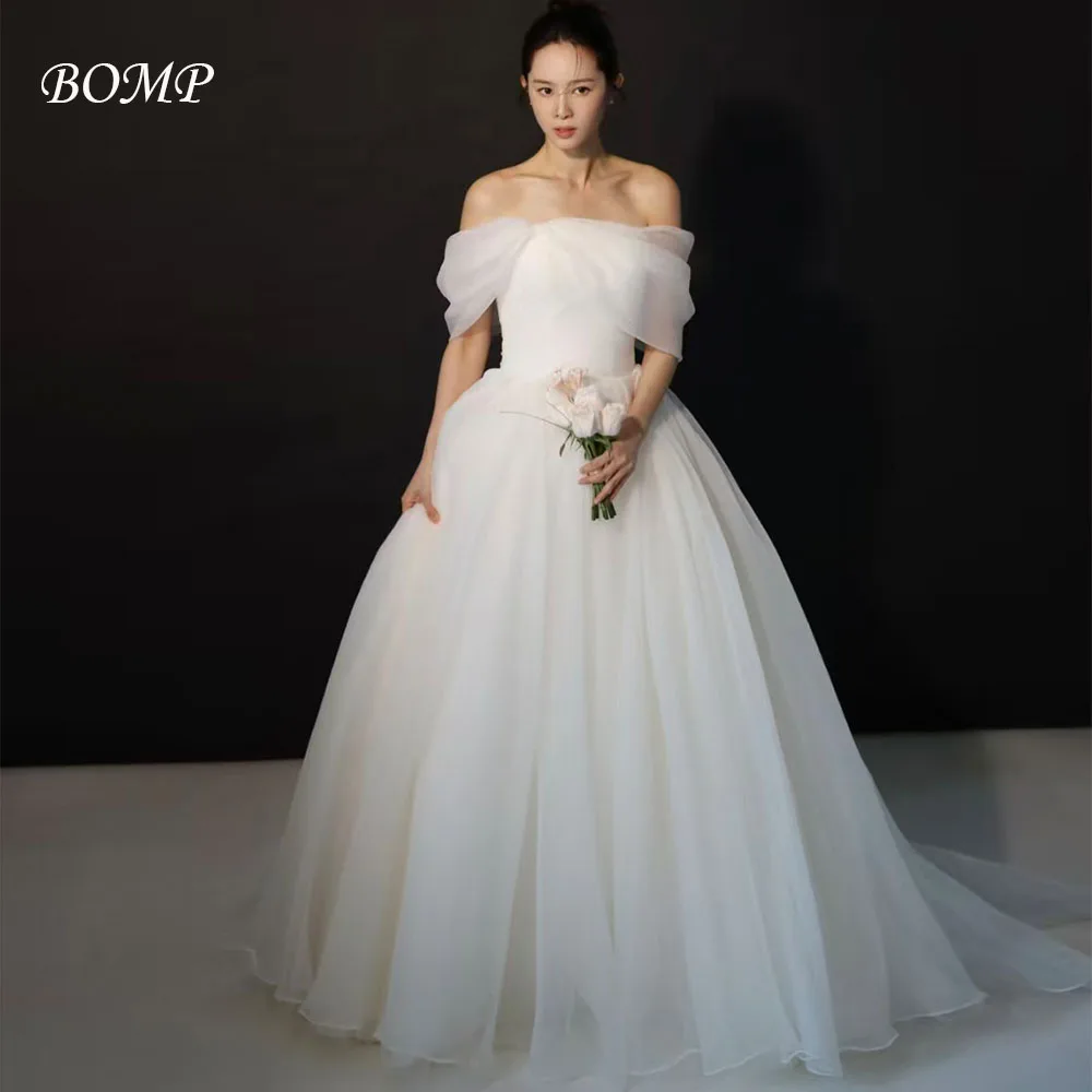 BOMP الأميرة قبالة الكتف فستان حفلات الزفاف العاج الأورجانزا ألف خط كوريا صورة تبادل لاطلاق النار فستان استقبال الزفاف مخصص جديد 2026 #1