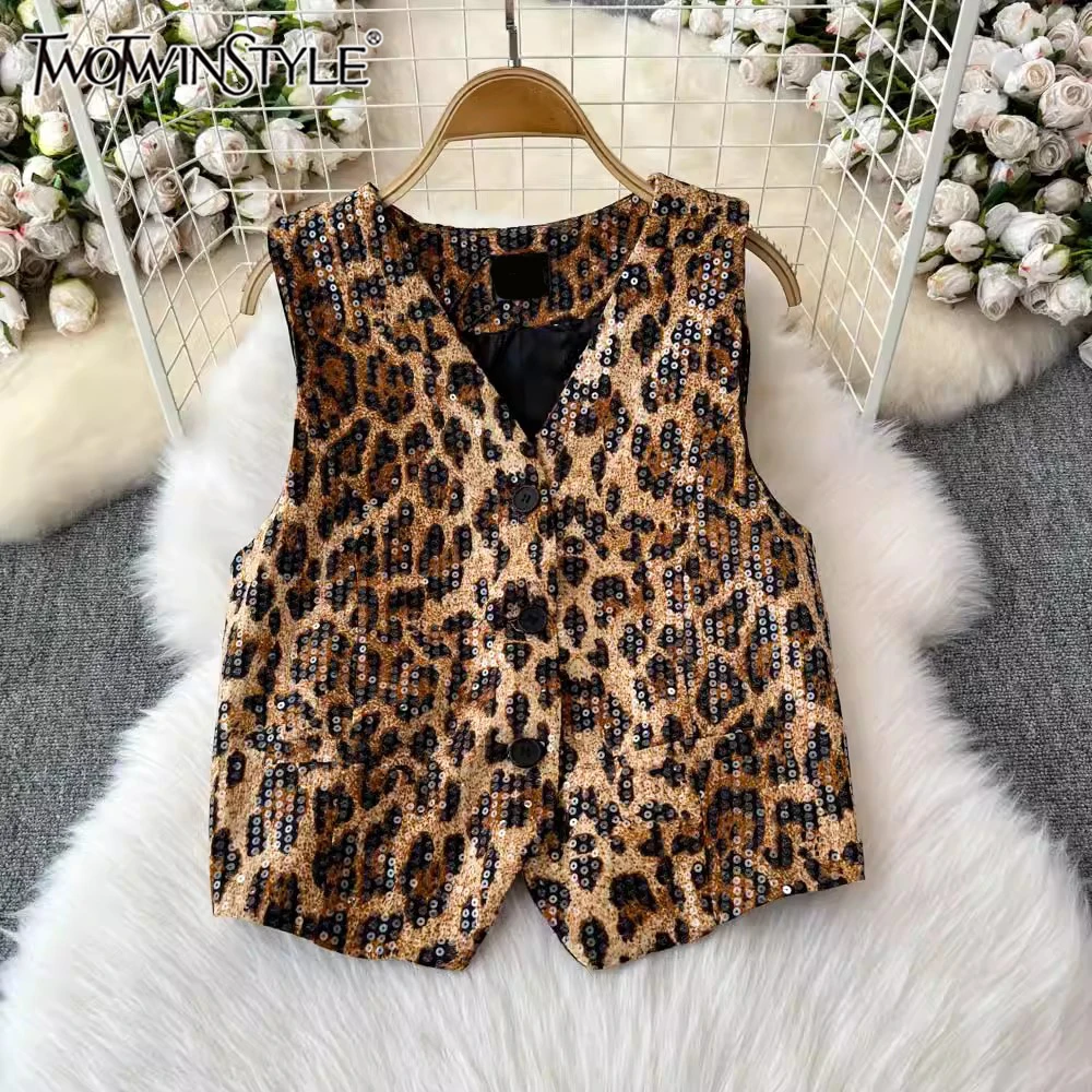 

TWOTWINSTYLE Leopard Patchwork Sequins Waistcoat For Women V Neck Sleeveless Spliced Single Breasted Chic Coats Female KJA513186