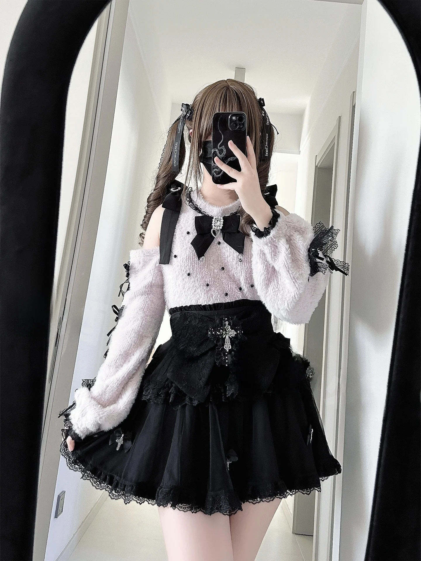 

Милый комплект из двух предметов в стиле Y2K: розовый кружевной свитер с открытыми плечами и юбка с высокой талией для женщин