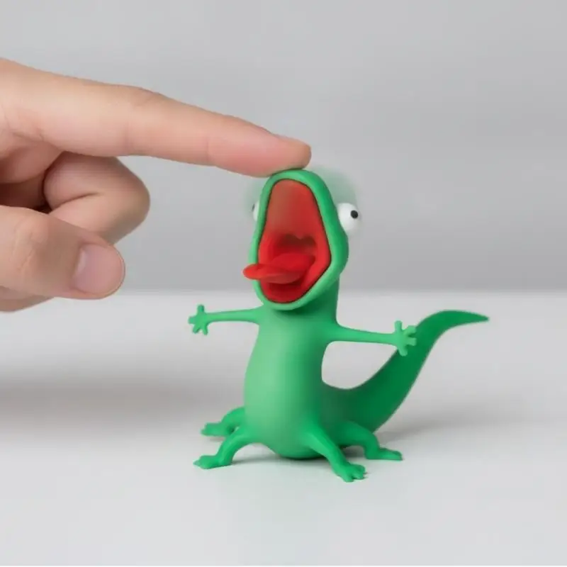 3D Printed Green Lizard Statue Creative Cute Desktop Decor for Study Desk Kids Adults Reptile Enthusiasts Gift