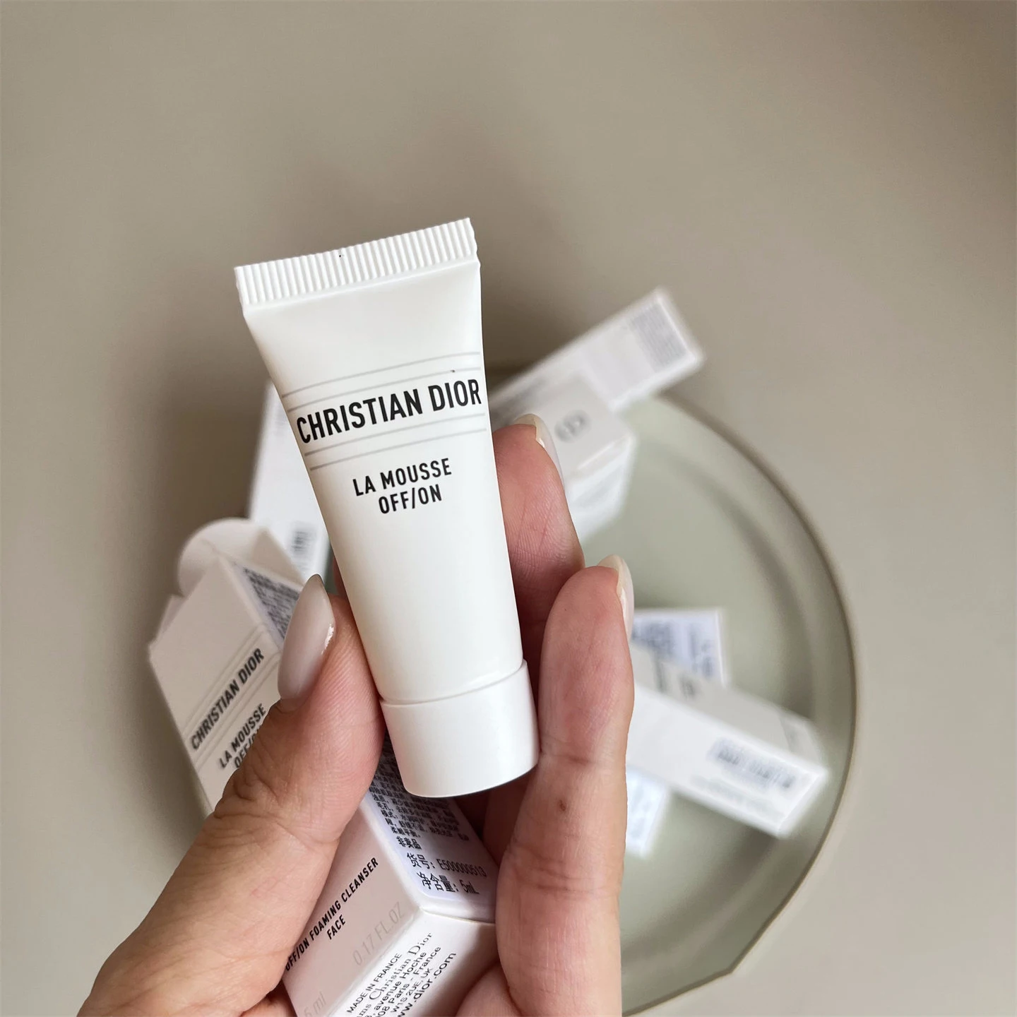 Christian Dior La Mousse Foaming Cleanser White Lily Niacinamide Foaming 5ml Mini Travel Size Refining Softening Comforting